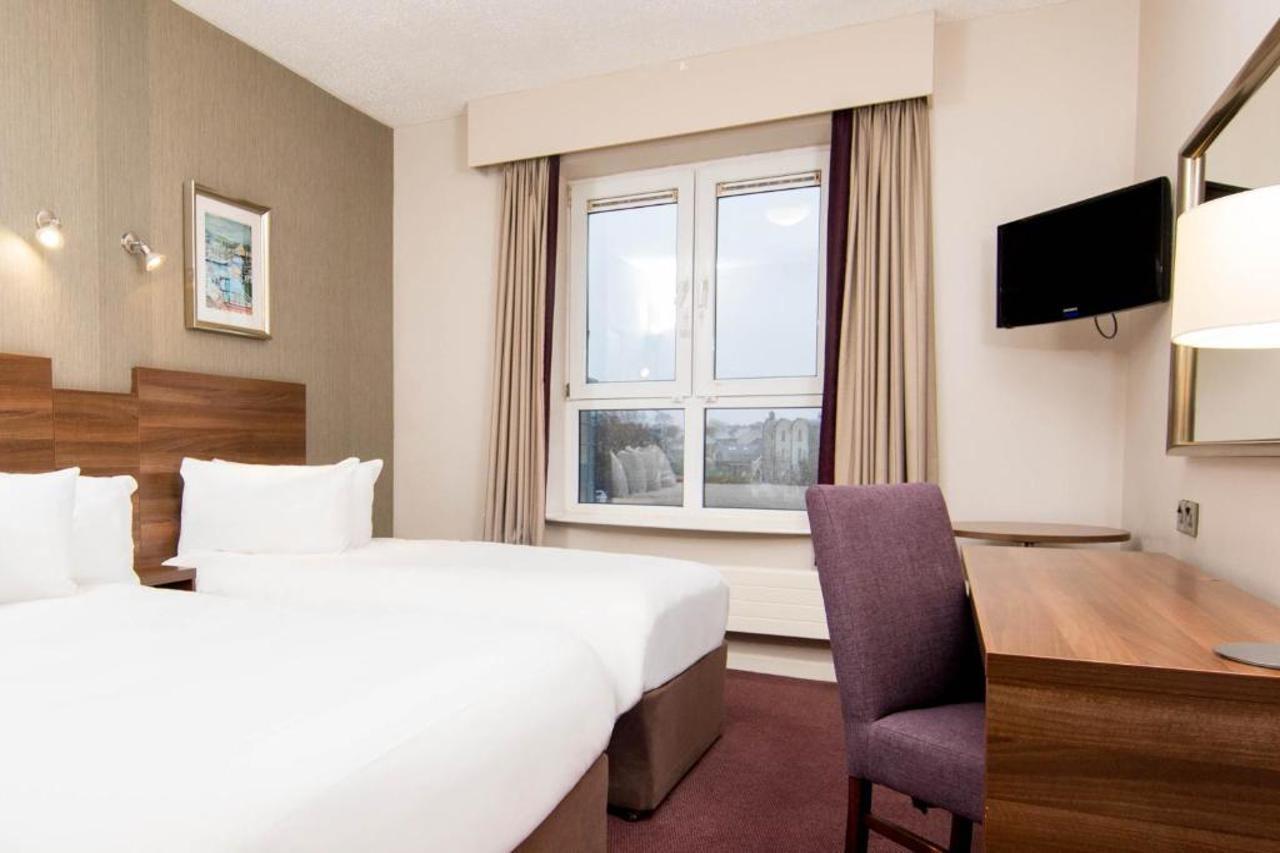 Leonardo Hotel Galway Exteriör bild
